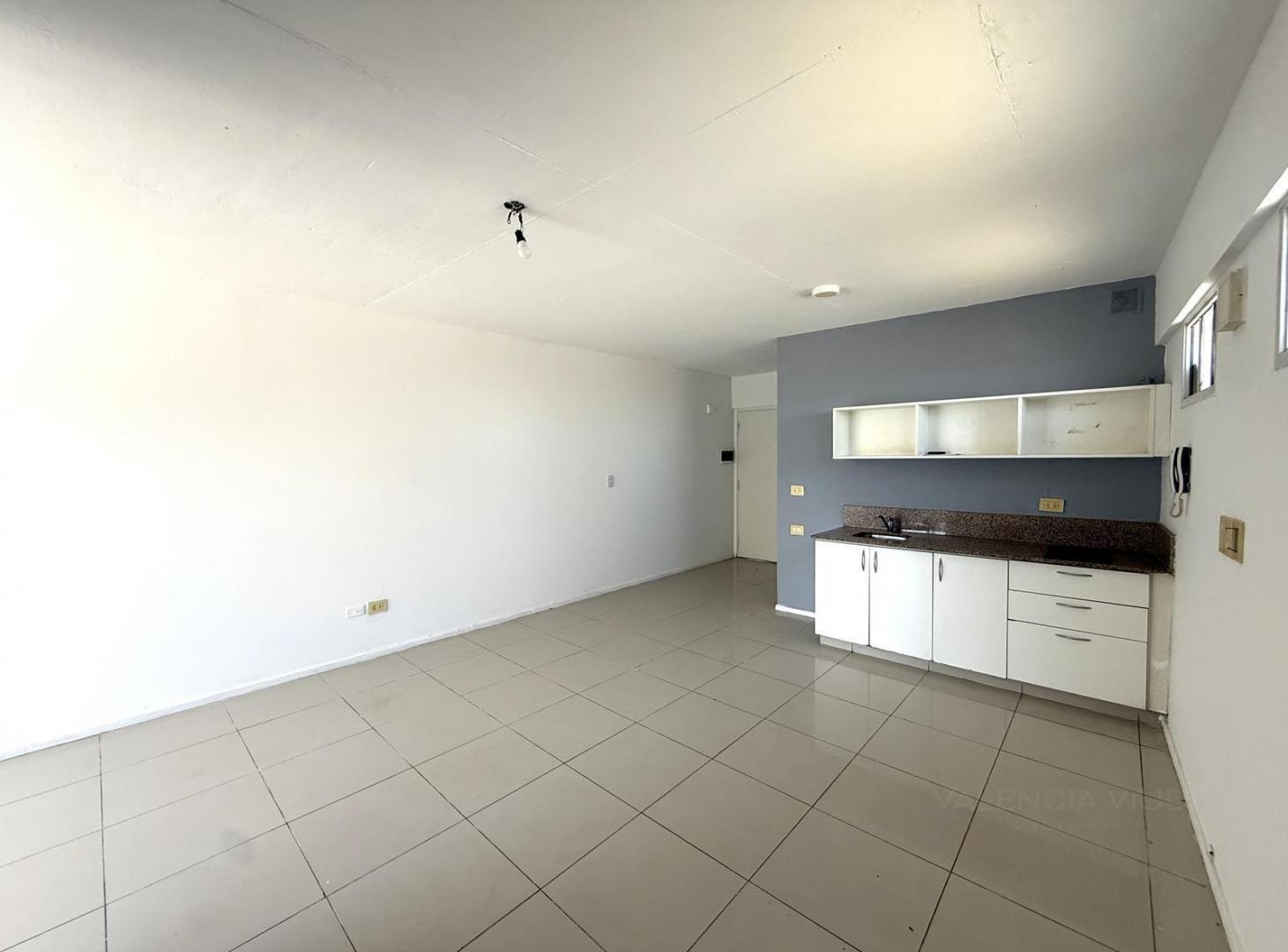 Foto de Venta departamento monoambiente dividido en Haedo., imagen 4