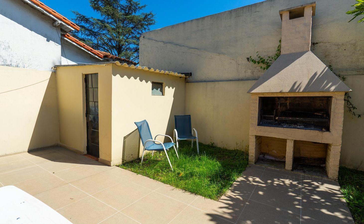 Foto de Venta de Casa 3 ambientes con Patio y Parrilla en Haedo Norte, imagen 3