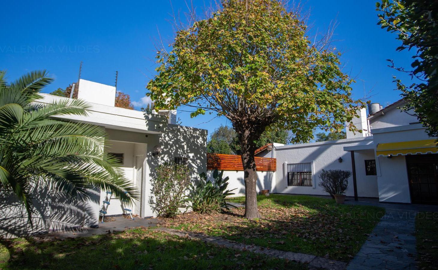 Foto de Venta Casa 2 Ambientes con dependencia y jardín en Haedo Chico, imagen 1