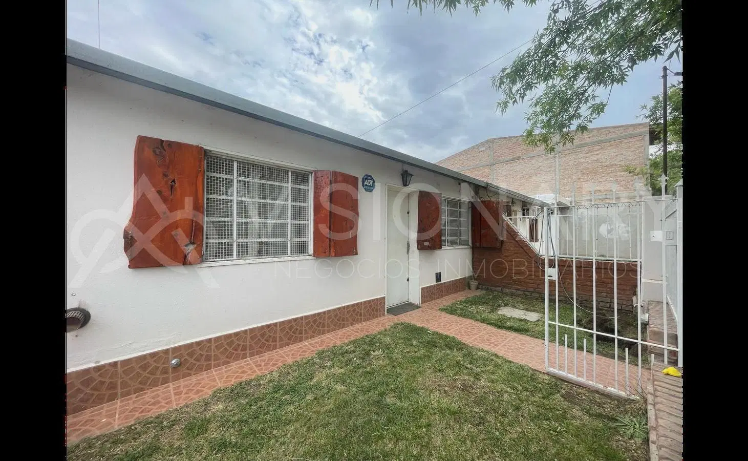 Casa 3 Dormitorios en Barrio San Lorenzo 3
