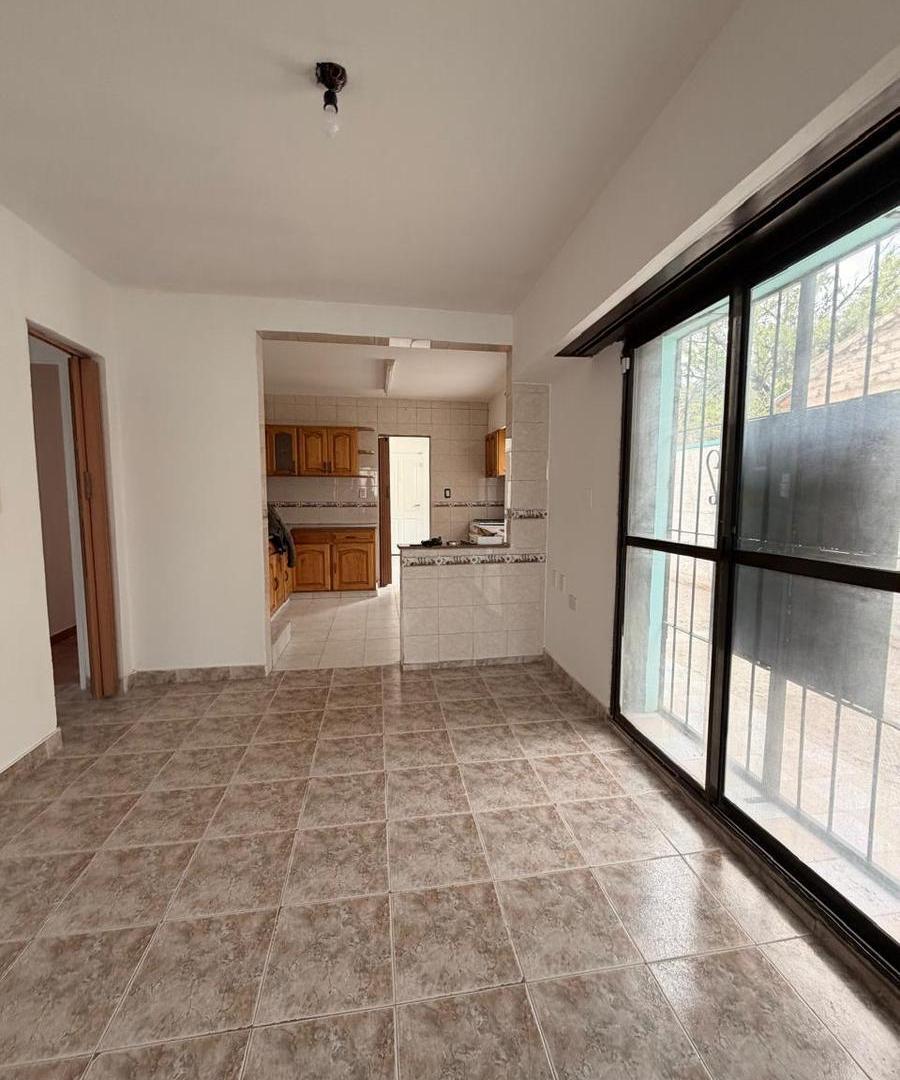Foto de ALQUILER de casa 5 dormitorios | Excelente para actividades, imagen 2