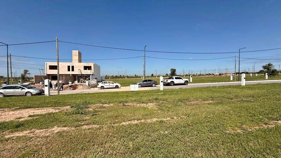 LOTE EN DOCTA PARQUE