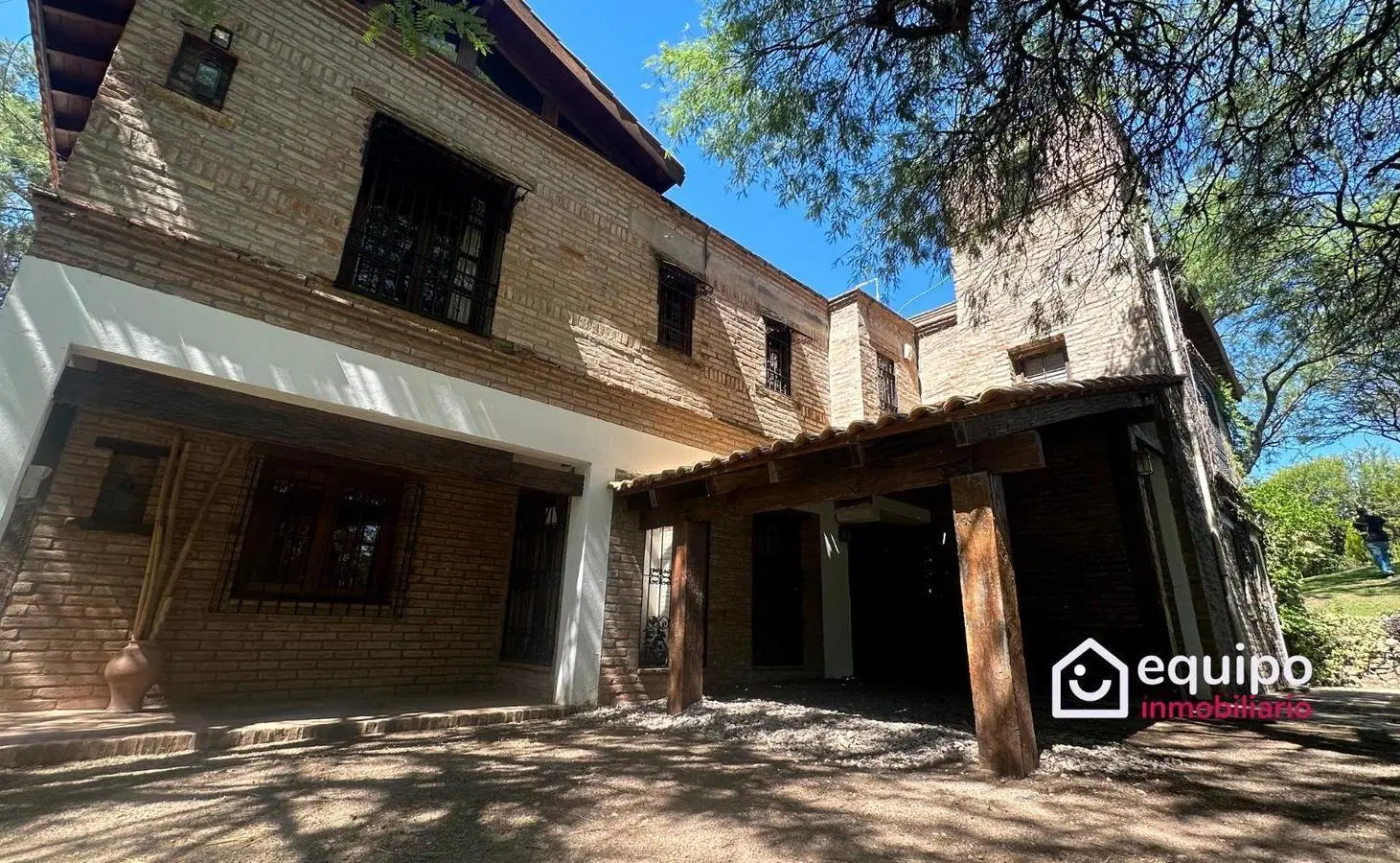 CASA VILLA WARCALDE  2 DORMITORIOS -  Confort, Estilo y Naturaleza en 2.400 m² . 5