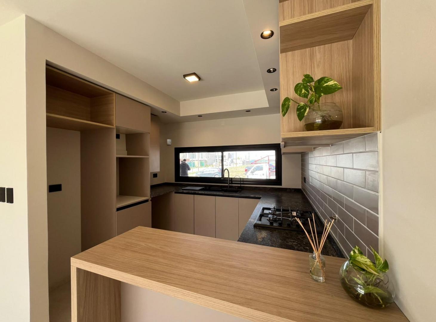 Foto de DUPLEX TRES DORMITORIOS - DOCTA AVENIDA, imagen 1