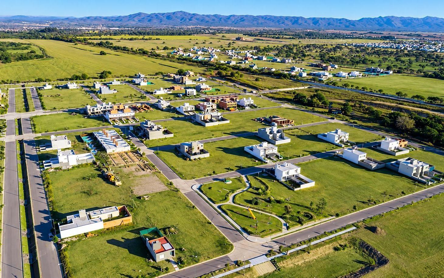 Foto de LOTE EN DOCTA CENTRAL OBRAS PAGAS, imagen 1