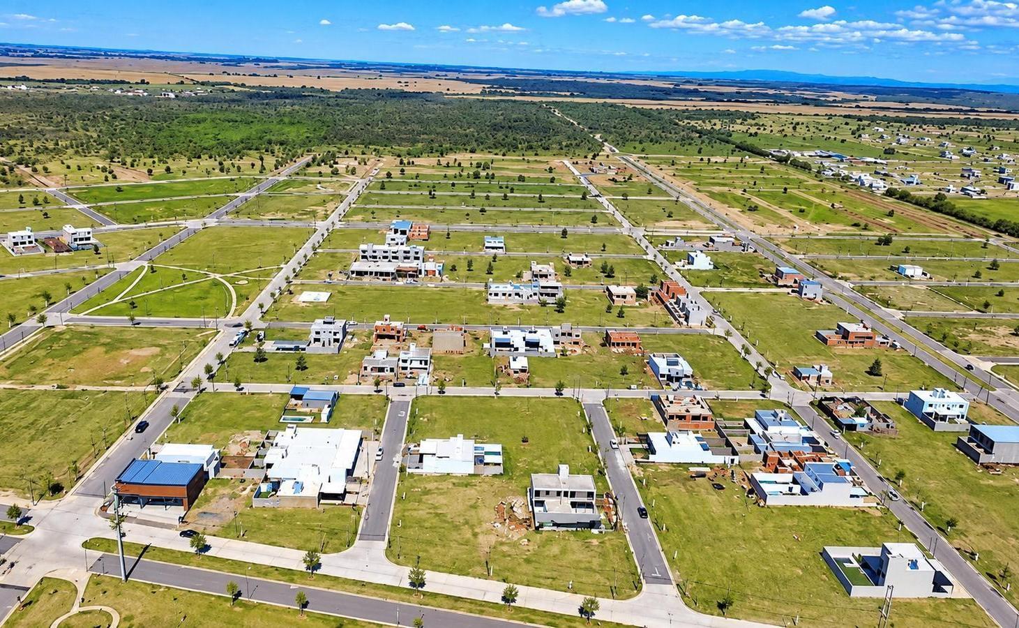 Foto de LOTE EN DOCTA PARQUE 360 M2 APTO DUPLEX ENTREGA INMEDIATA OBRAS PAGAS, imagen 1