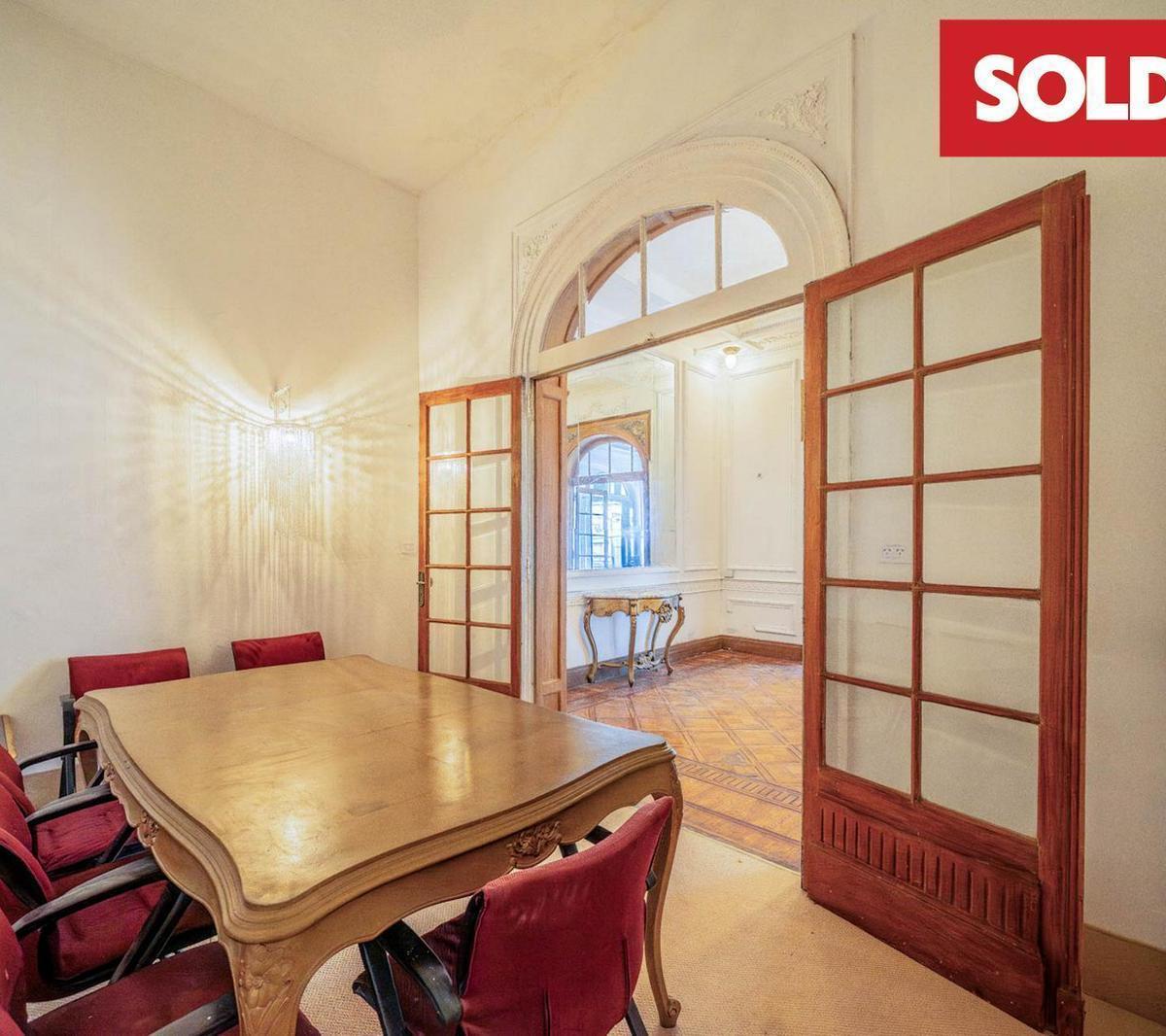 Petit Hotel de Estilo Francés en Venta en Recoleta 2