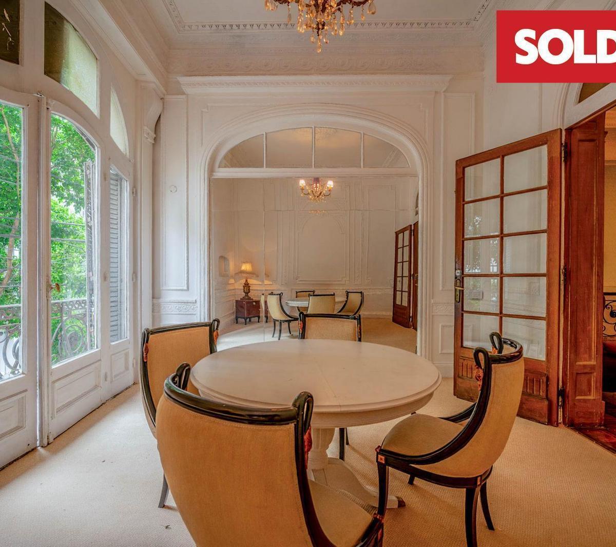 Petit Hotel de Estilo Francés en Venta en Recoleta 1