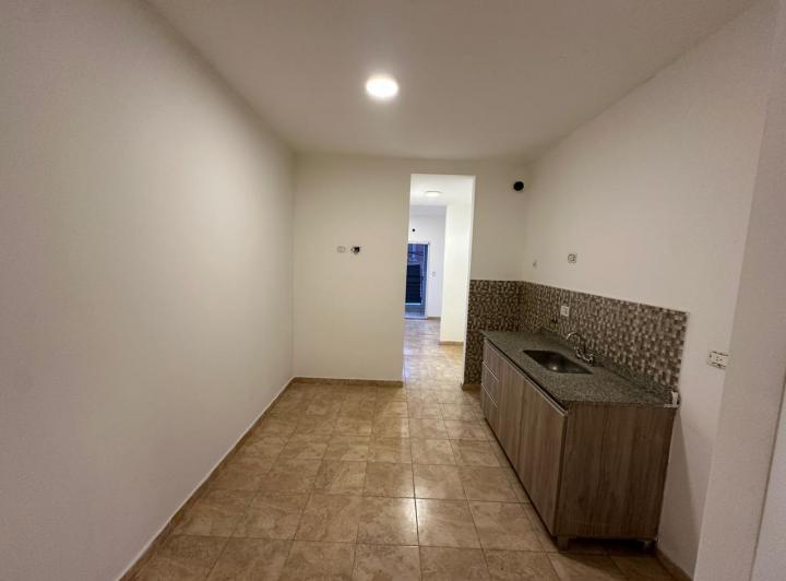 Departamento venta 2 ambientes San Pedro al 100 Sarandí Avellaneda 4