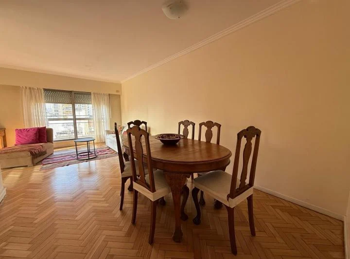 Alquiler. Departamento. 4 ambientes. Dependencias. Cochera. Belgrano. 5