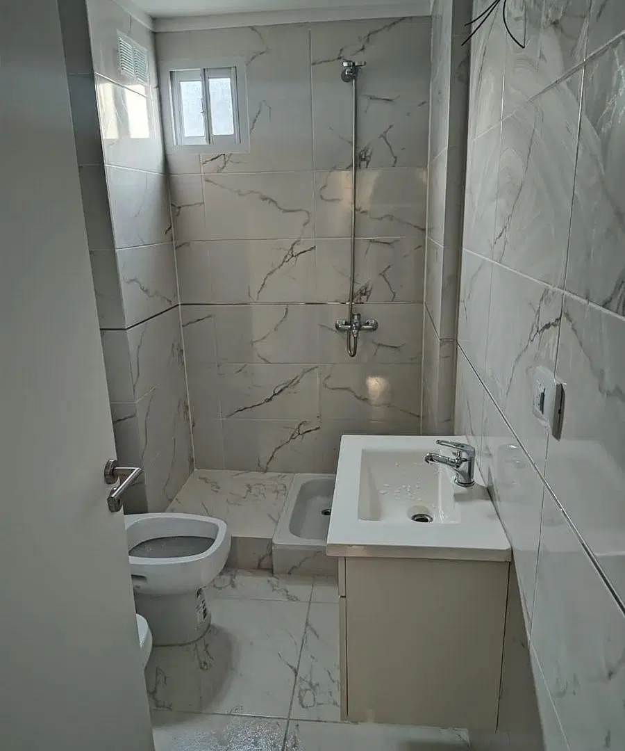 EN VENTA DEPARTAMENTO A ESTRENAR MONOAMBIENTE DIVISIBLE V. LURO 5