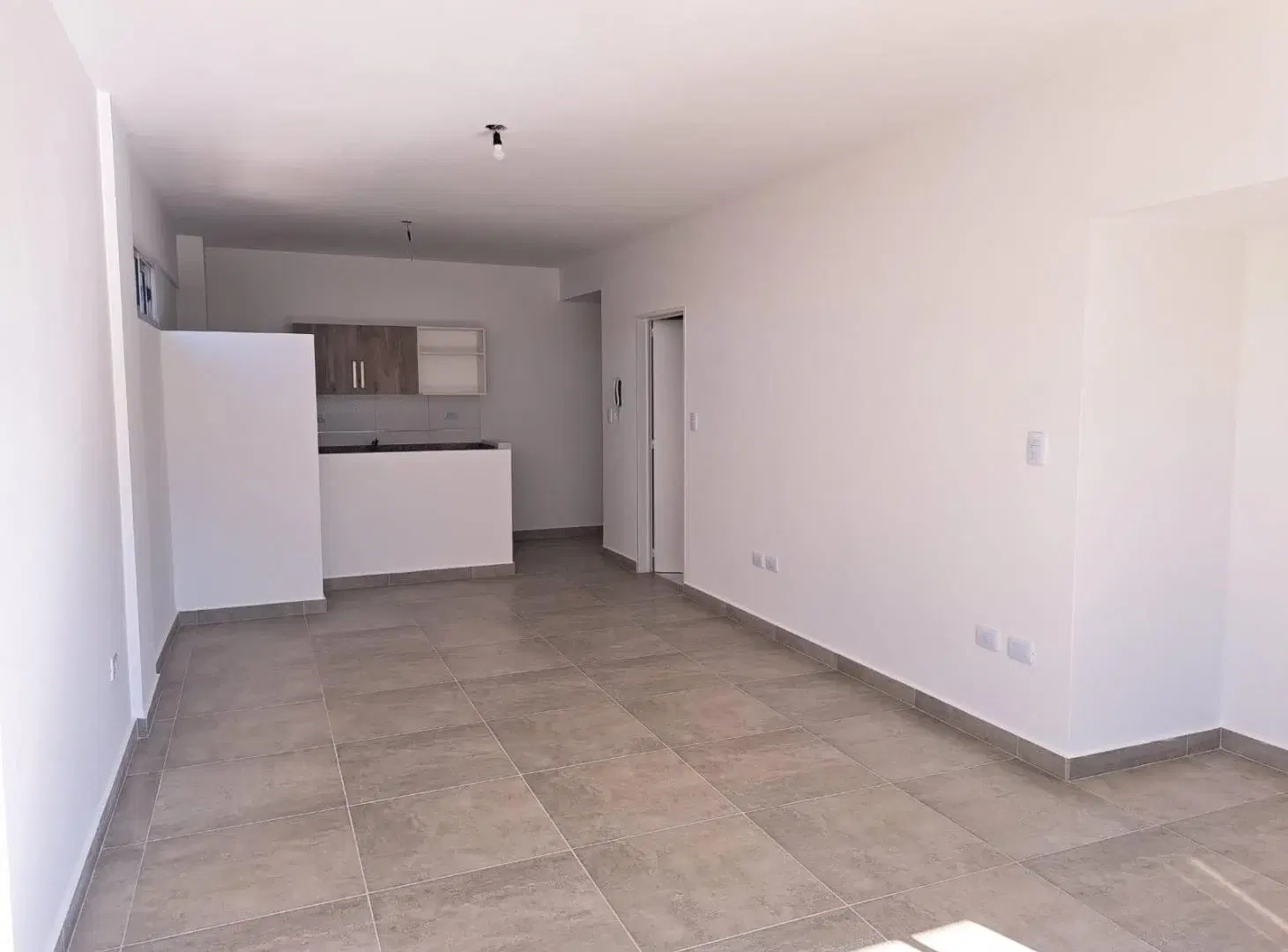 VENTA DEPARTAMENTO MONOAMBIENTE A ESTRENAR FLORES 8