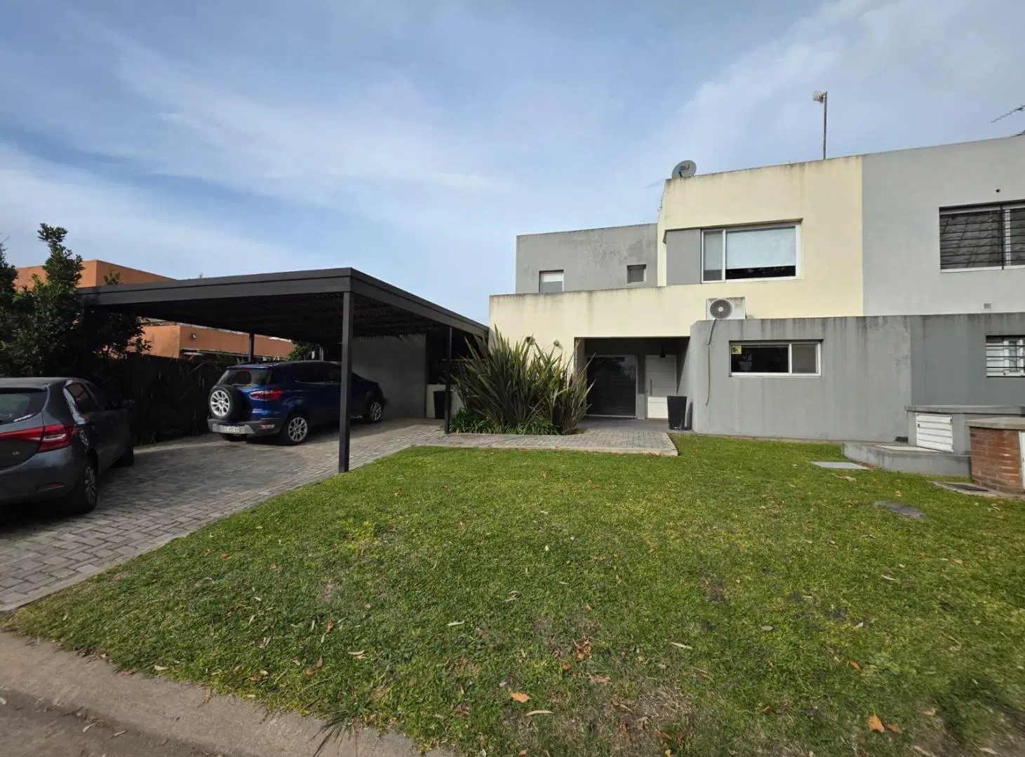 Casa tipo duplex 4