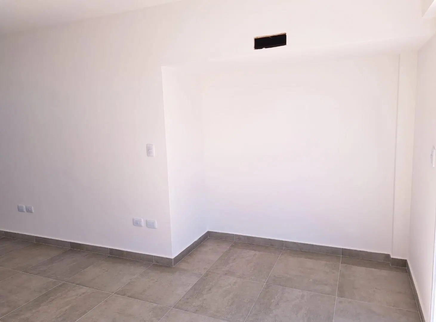 VENTA DEPARTAMENTO MONOAMBIENTE A ESTRENAR FLORES 4