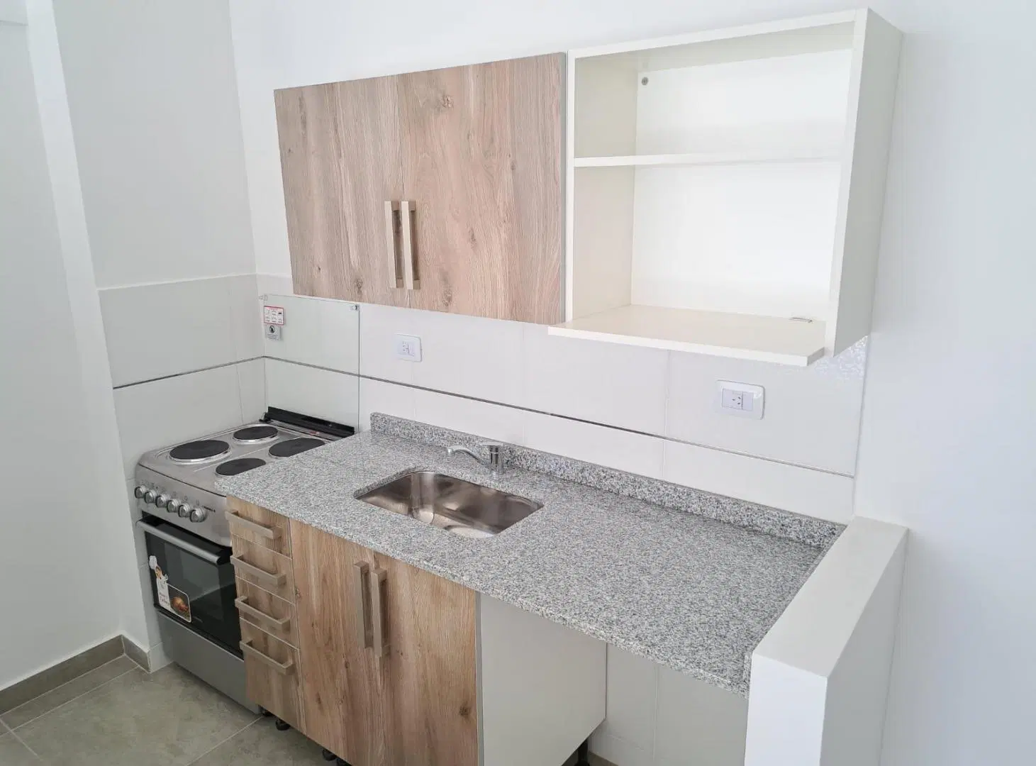 VENTA DEPARTAMENTO MONOAMBIENTE A ESTRENAR FLORES 3