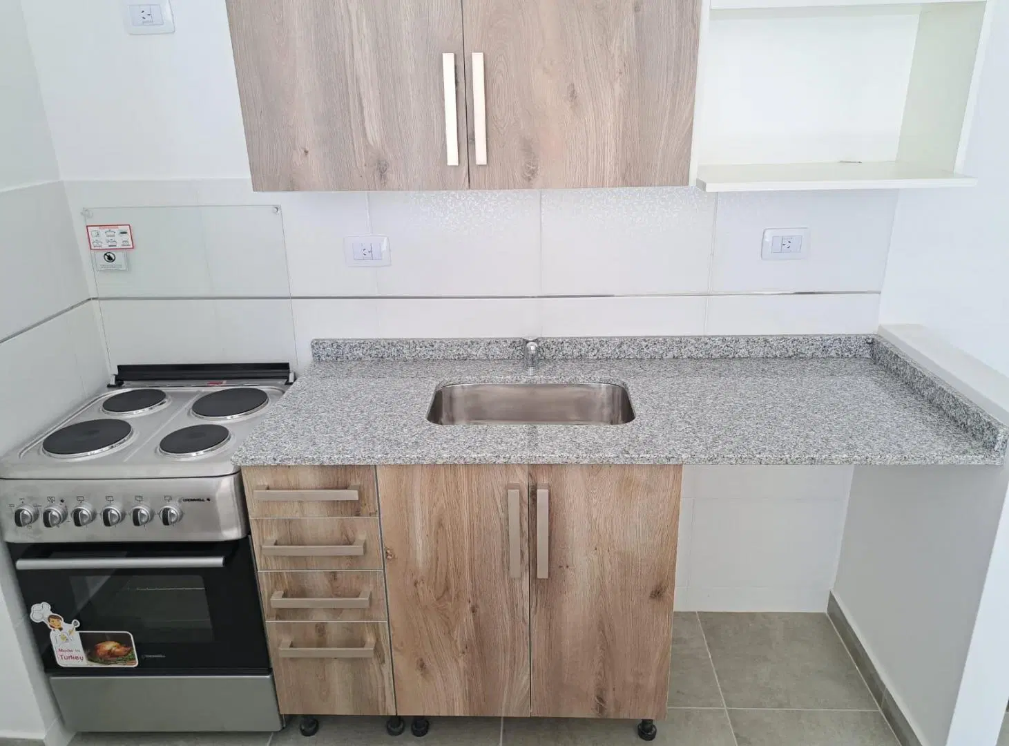 VENTA DEPARTAMENTO MONOAMBIENTE A ESTRENAR FLORES 5