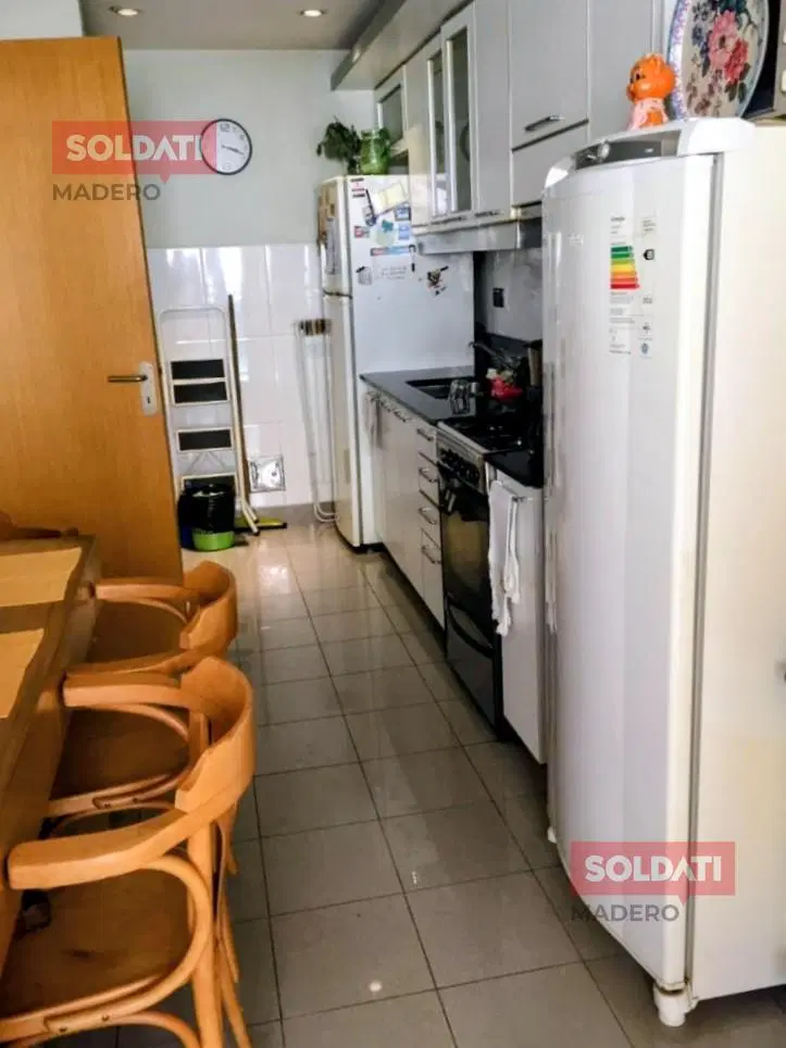Venta Departamento 4 ambientes con cochera y baulera Puerto Madero 3