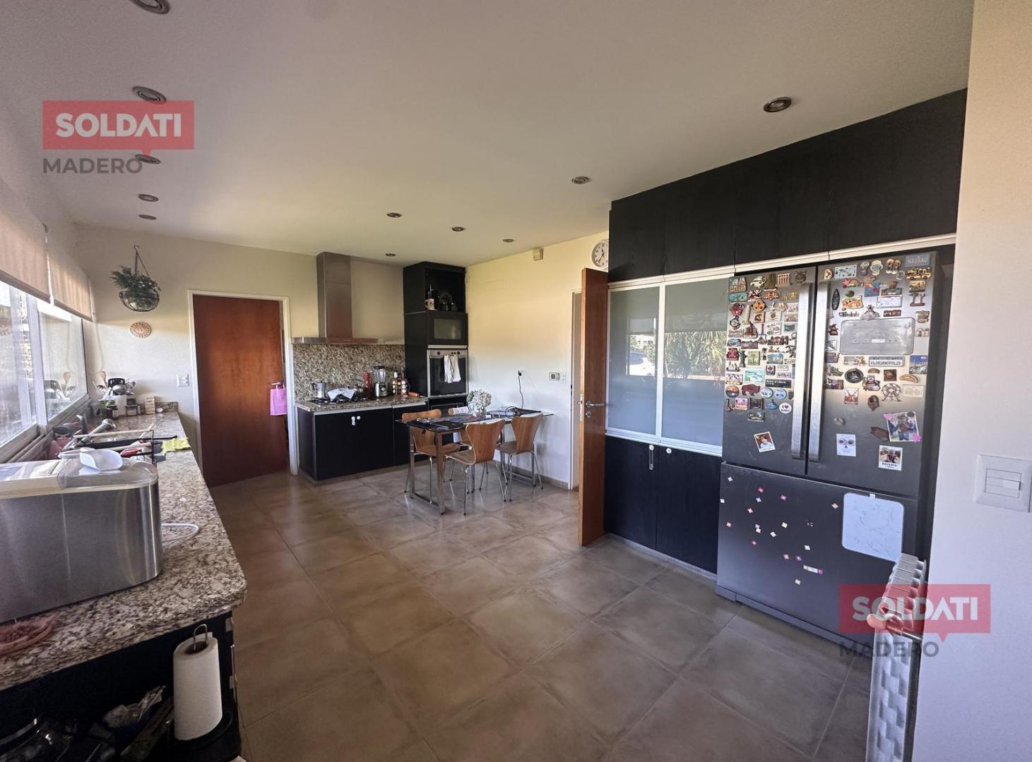 Foto de CASA VENTA LA CANDIDA CLUB DE CAMPO 3 DORMITORIOS PISCINA, imagen 3