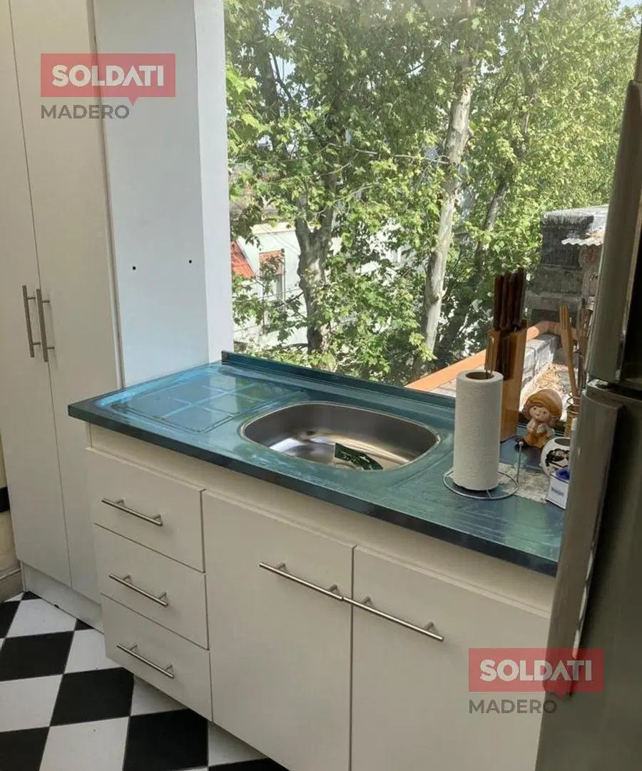 casa 6 amb con patio y depto indep en venta flores 3