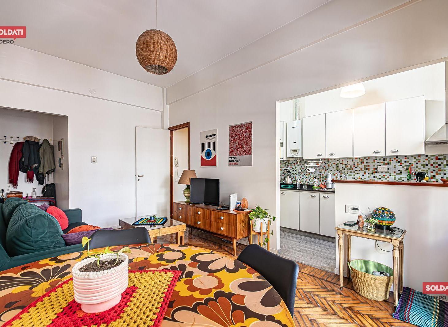 Foto de VENTA PH 4 ambientes Villa Crespo con balcón y terraza propia sin, imagen 1