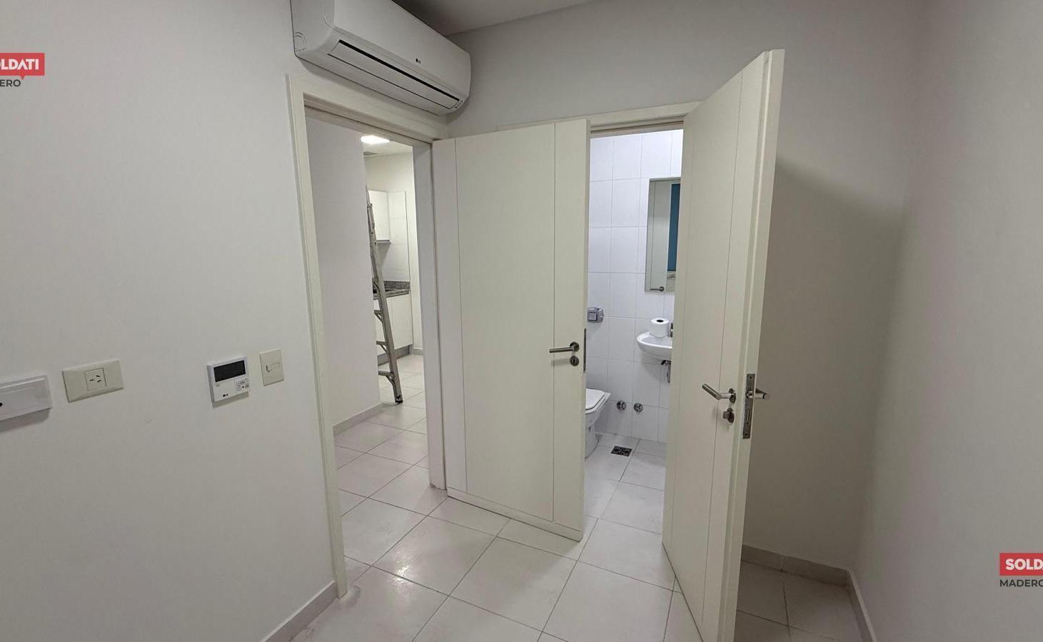 Foto de Alquiler 3 Ambientes con Dependencia y Vista al Río | PISO Alvear, imagen 1