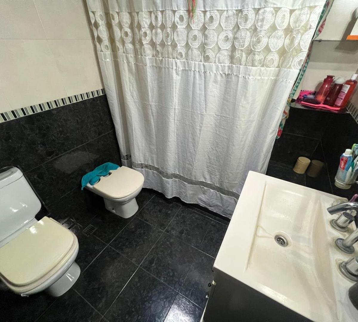Vendo Hermosa Casa en Moreno 2