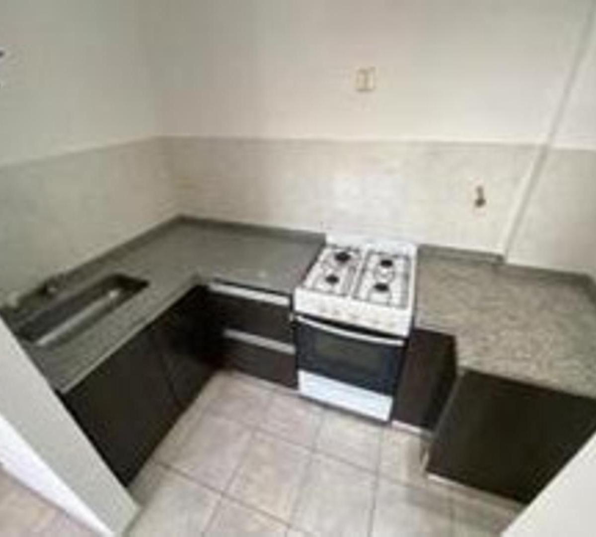 Excelente Departamento 3 Ambientes con Cochera Cubierta Rent 4