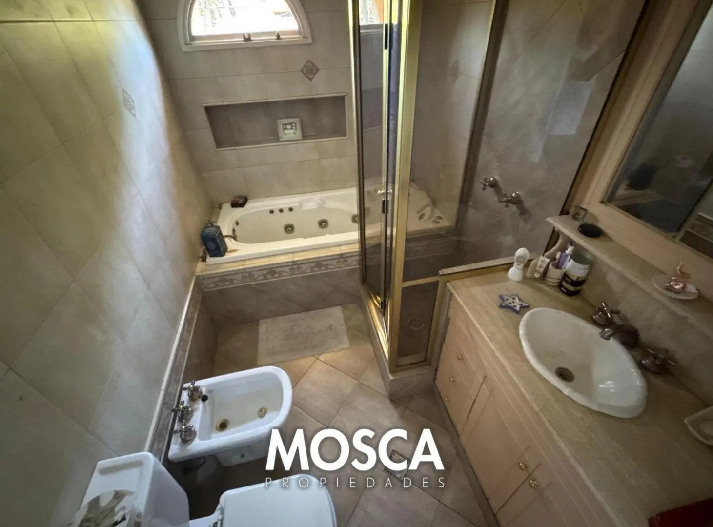 Casa en Moreno 8