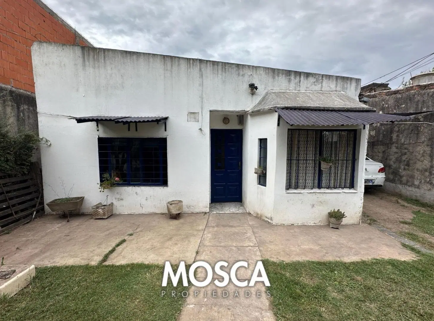 Casa en venta Paso del Rey norte apta crédito hipotecario 2