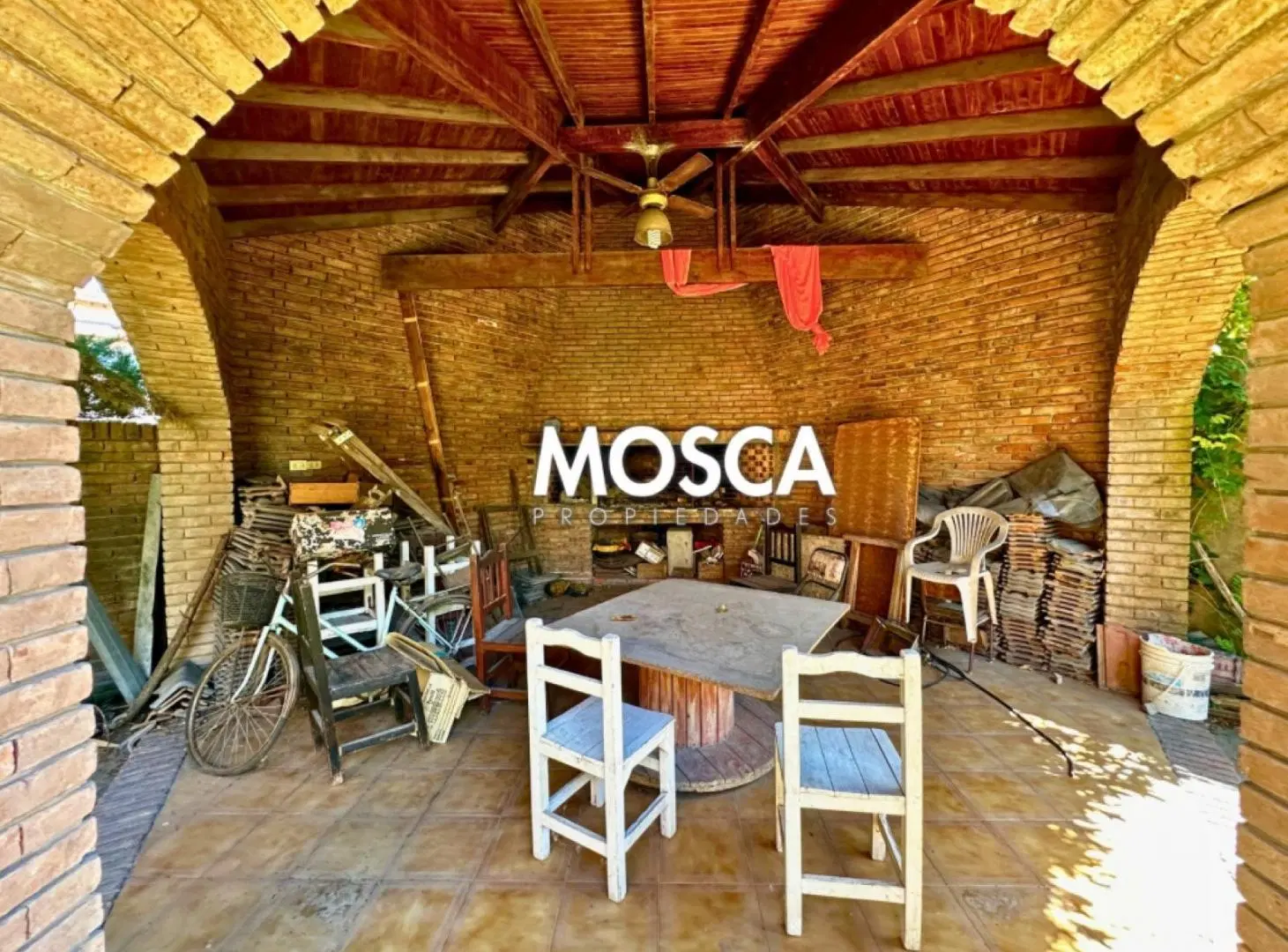 Casa en venta Paso del Rey centro 8