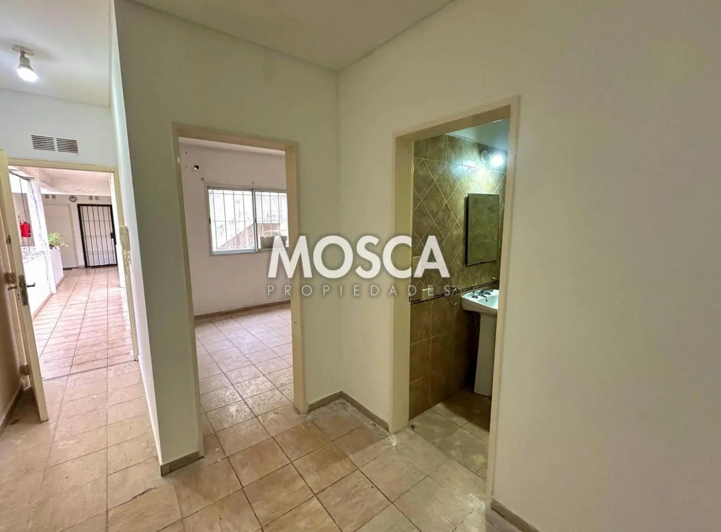 Departamento en alquiler Moreno centro 3