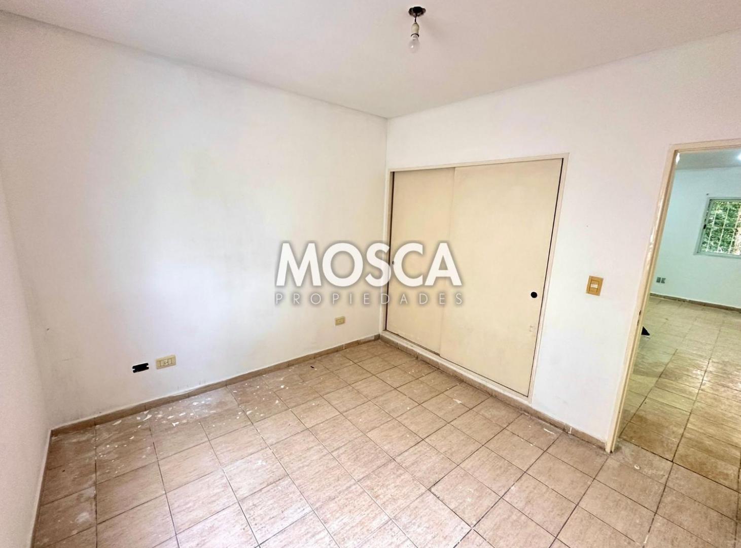 Foto de Departamento en alquiler Moreno centro, imagen 4