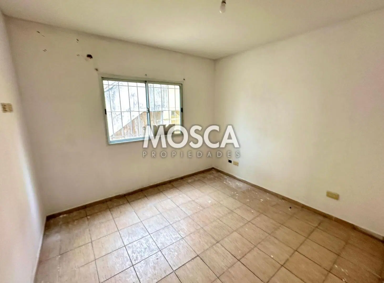 Departamento en alquiler Moreno centro 5