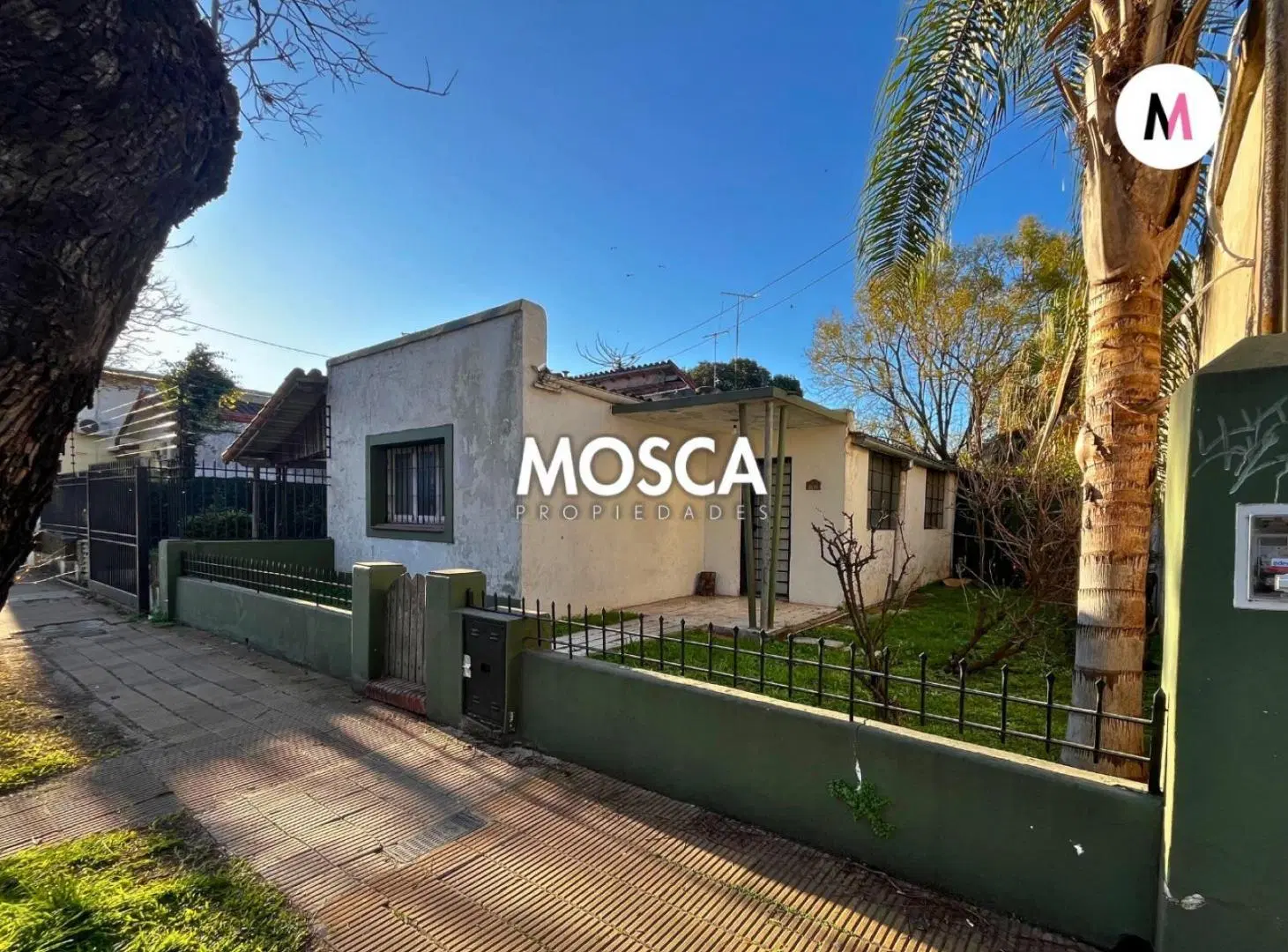 EN VENTA CASA a refaccionar MORENO CENTRO OPORTUNIDAD 4