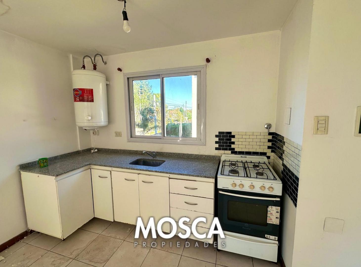 Foto de Departamento en alquiler Solares de Moreno, imagen 2