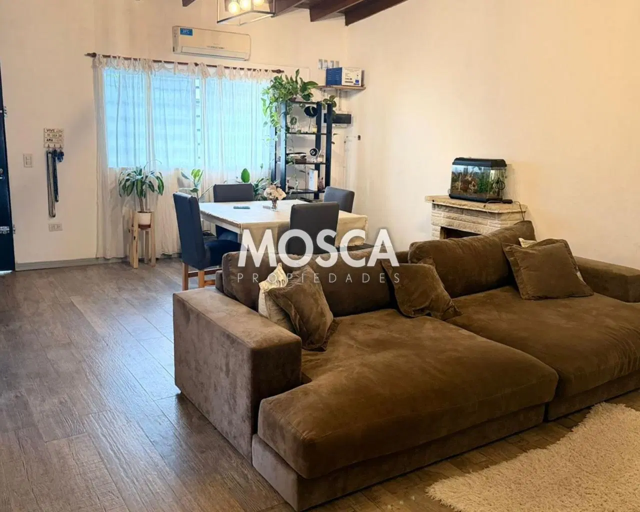 VENDO CASA EN GENERAL RODRIGUEZ 2