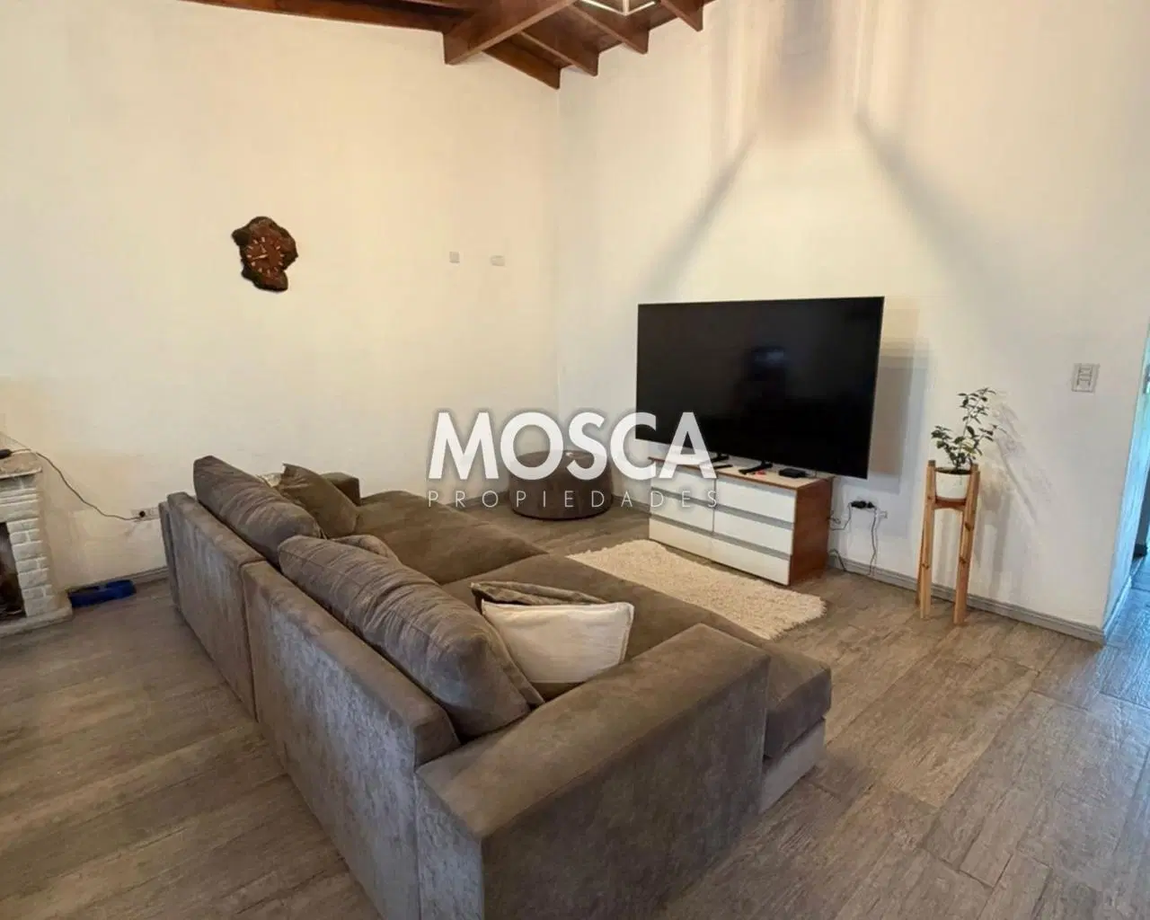 VENDO CASA EN GENERAL RODRIGUEZ 3