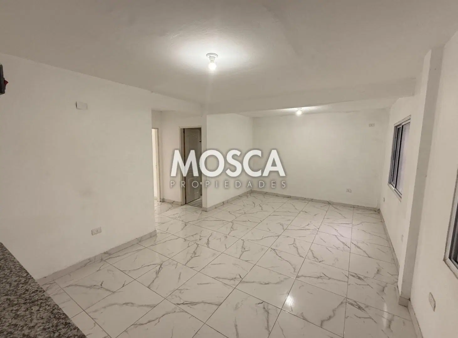 Departamento en alquiler Moreno centro 5