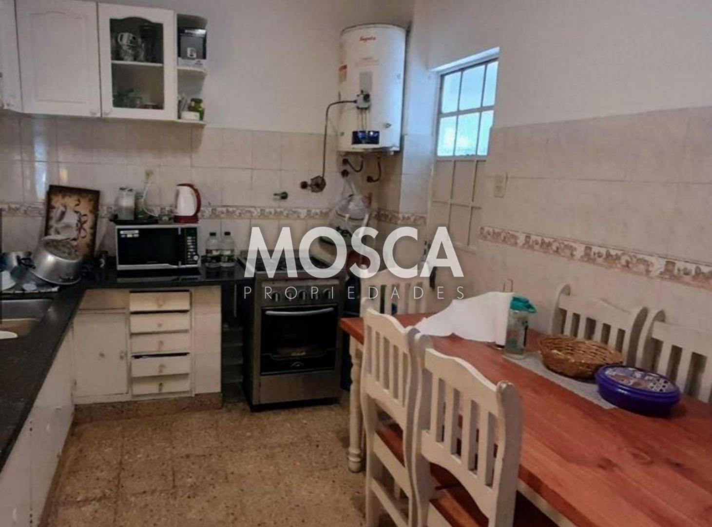 Foto de CASA EN VENTA OPORTUNIDAD ZONA OESTE, imagen 5