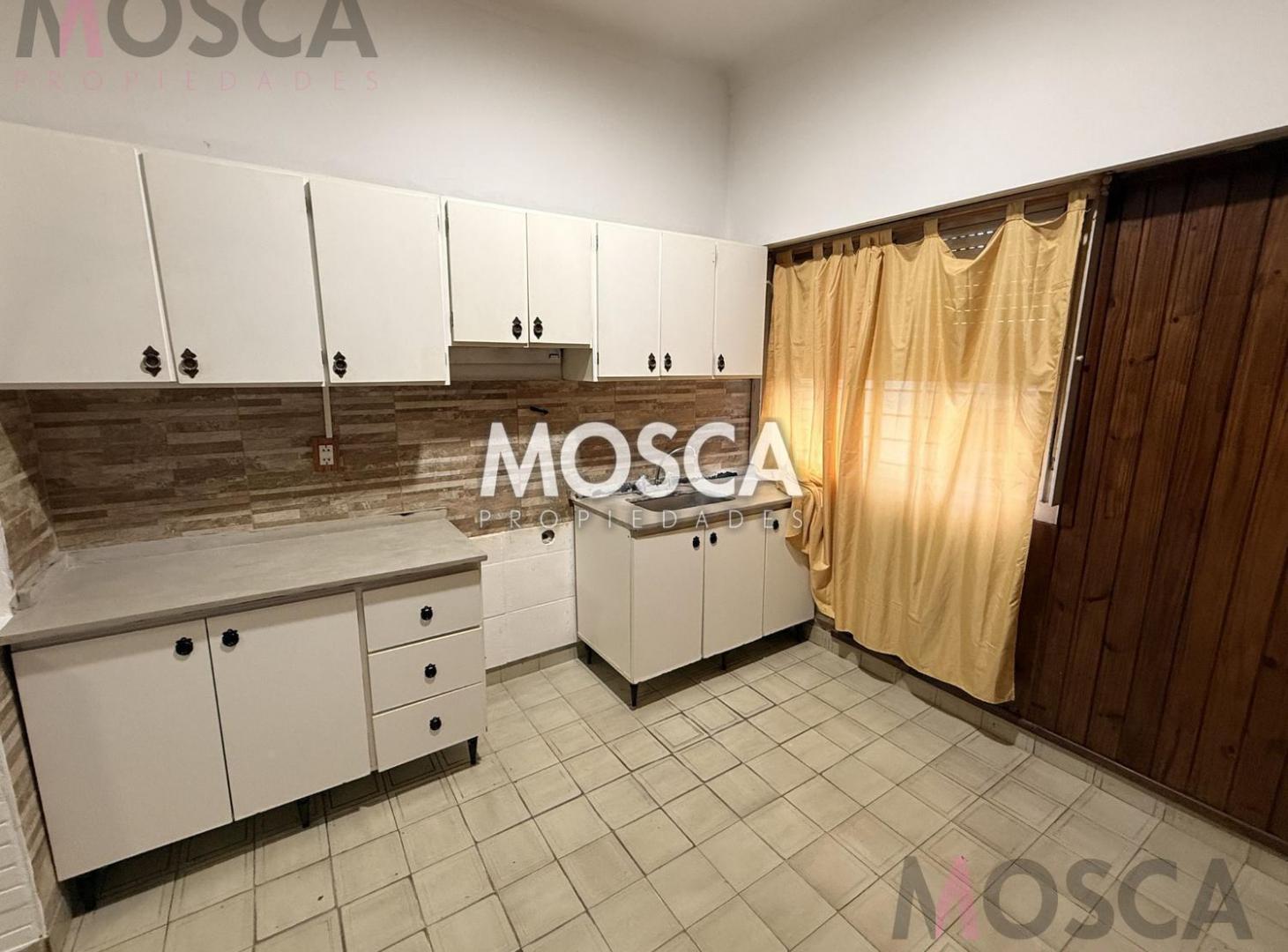 Foto de Casa en Moreno centro con local, imagen 5