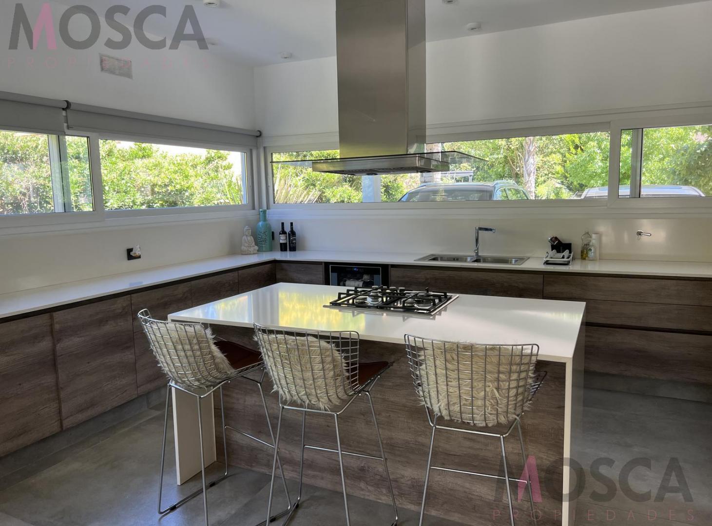 Foto de Vendo casa en Casco de Álvarez, imagen 4