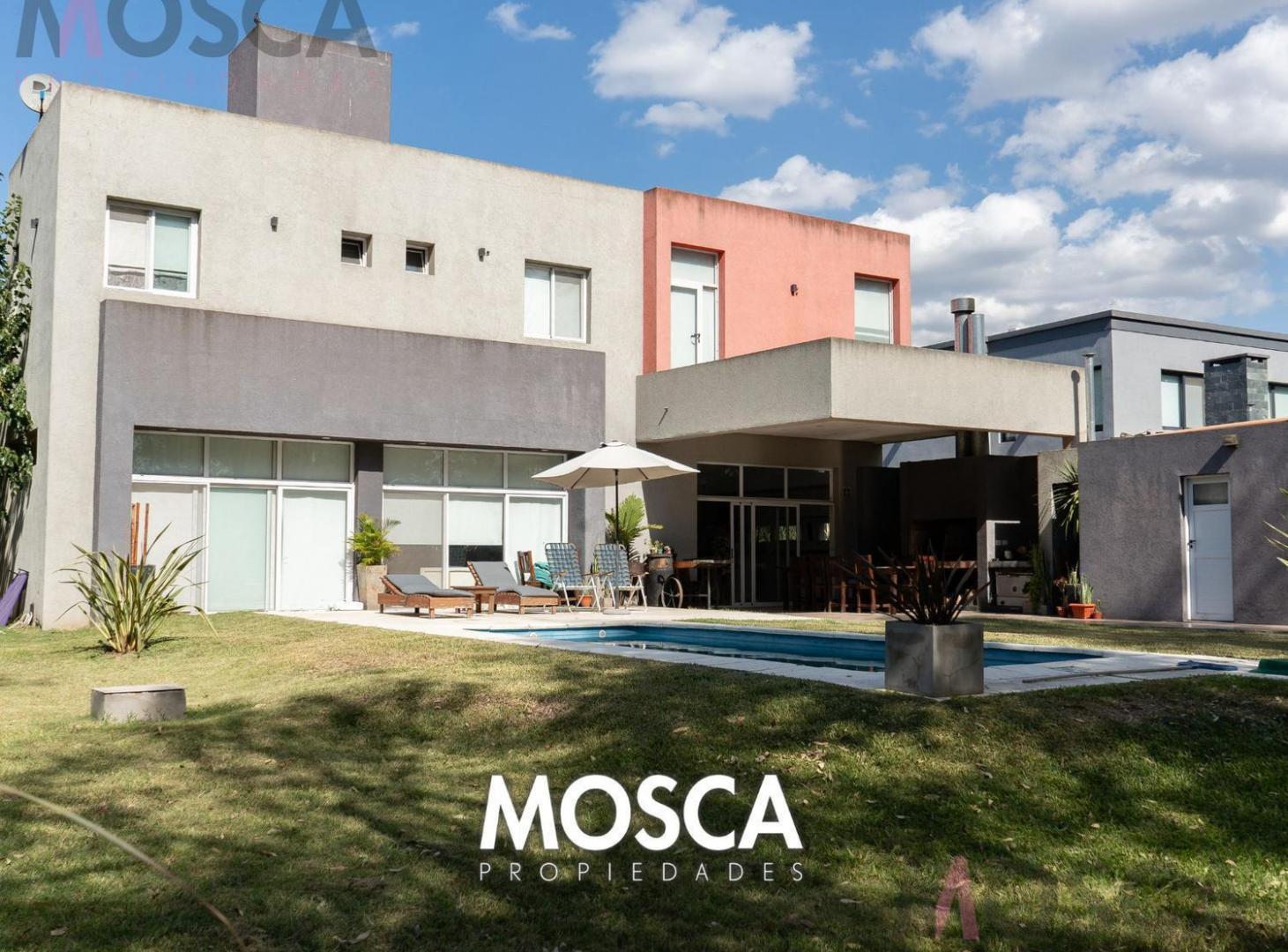 Foto de Casa en venta barrio privado La Cesarina Zona oeste, imagen 3
