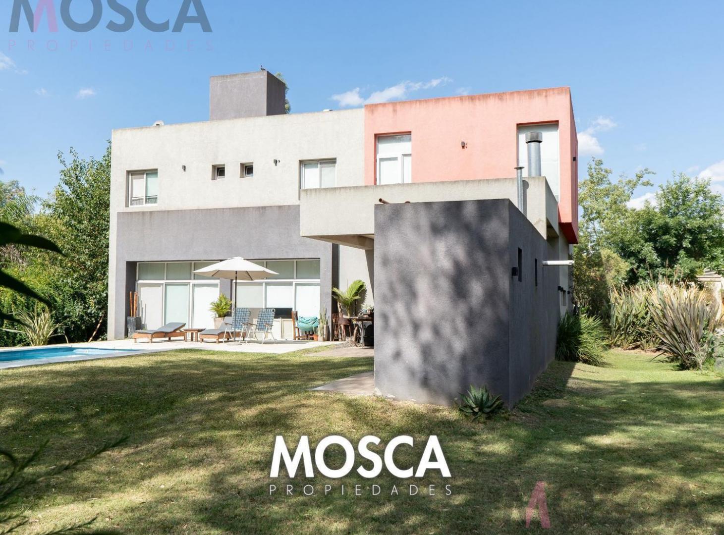 Foto de Casa en venta barrio privado La Cesarina Zona oeste, imagen 2