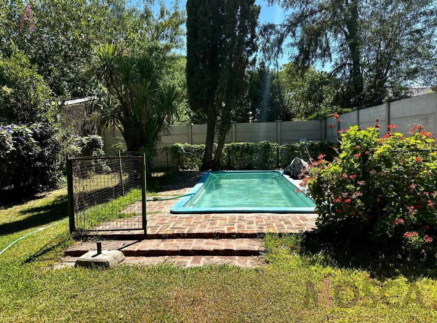 Foto de Casa en venta Moreno norte con pileta, imagen 3