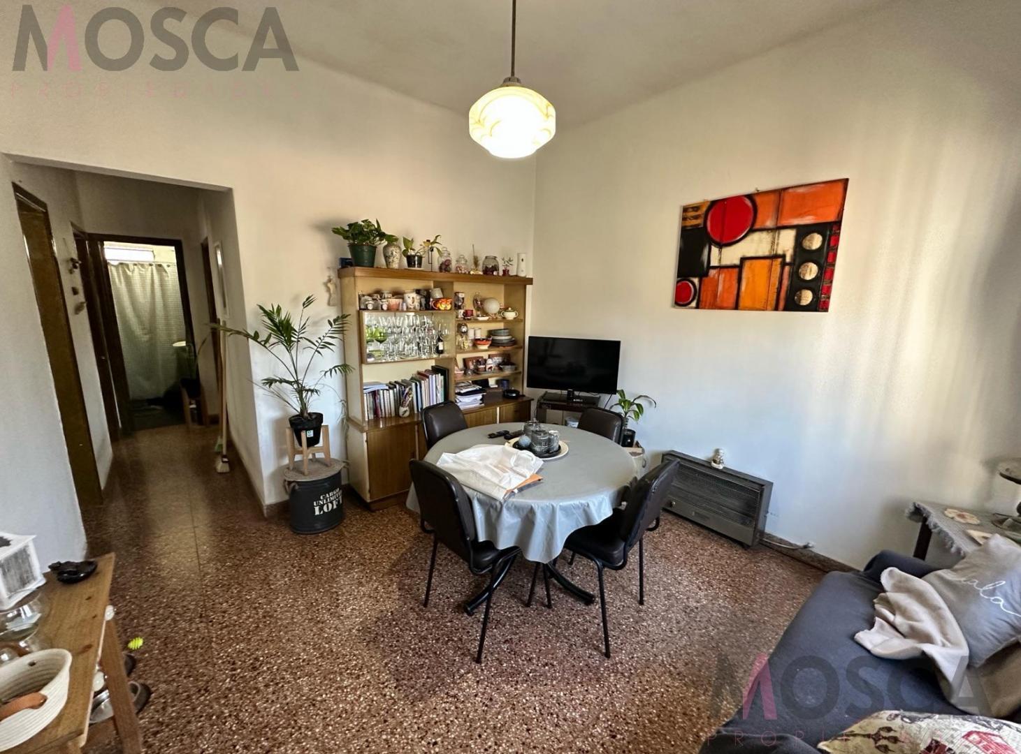 Foto de Casa en venta Moreno centro PERMUTA, imagen 5