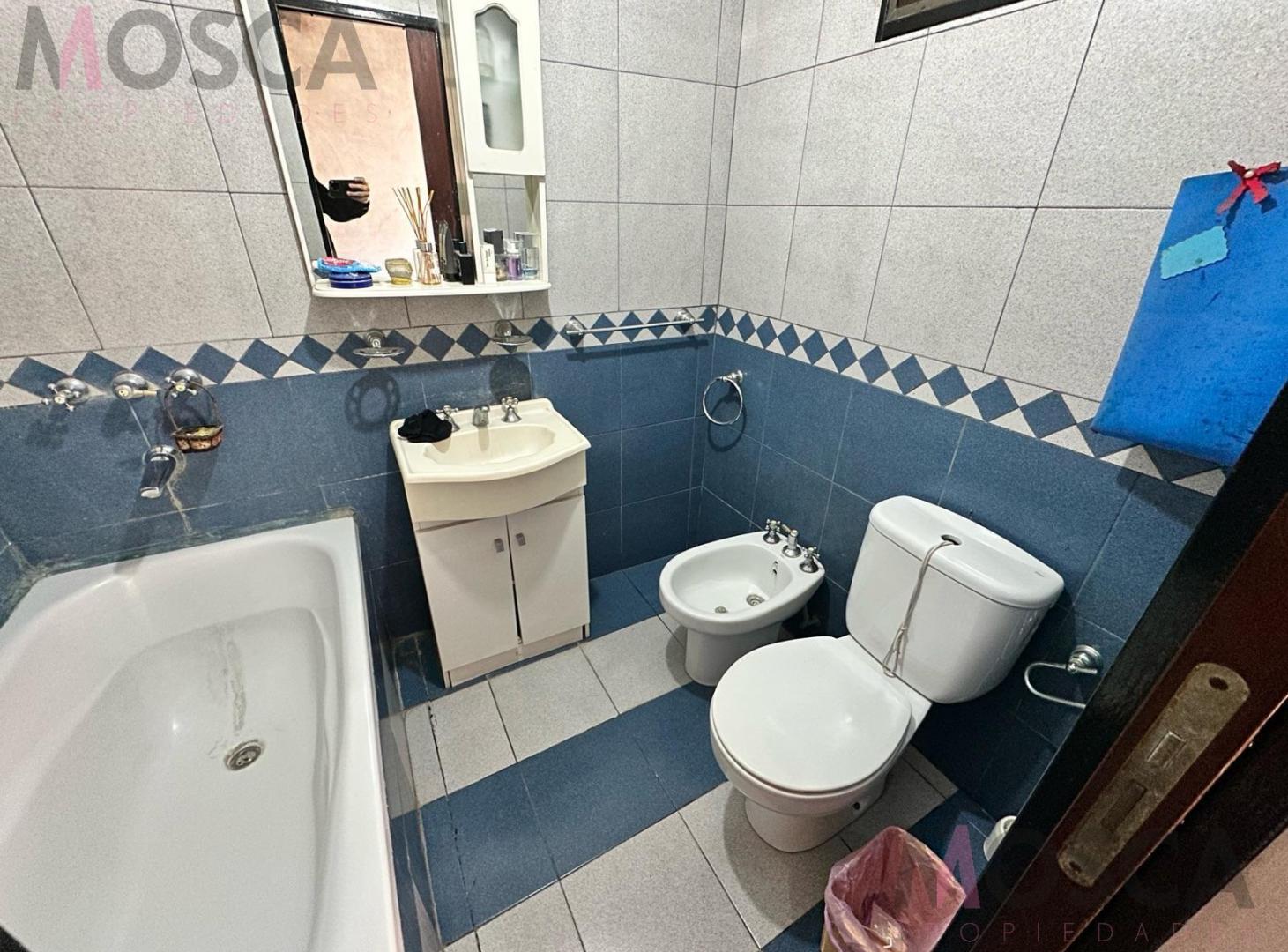 Foto de Permuta casa en Moreno por departamento en complejo Solares, imagen 3