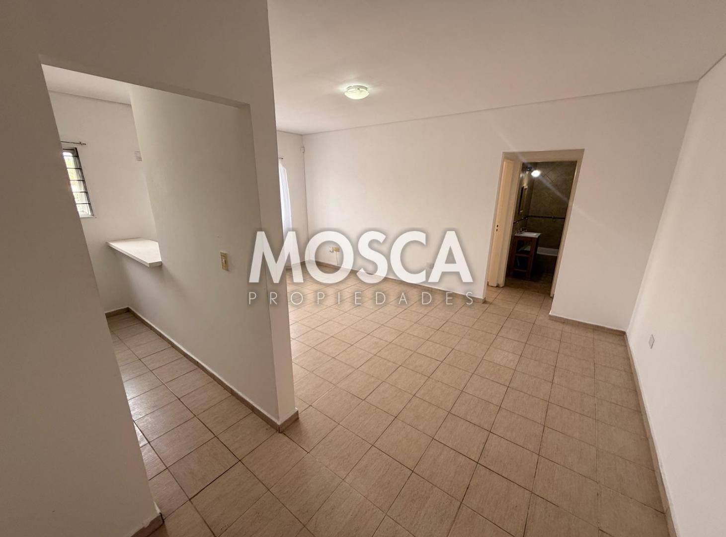 Foto de Departamento con cochera Moreno apto a credito, imagen 1