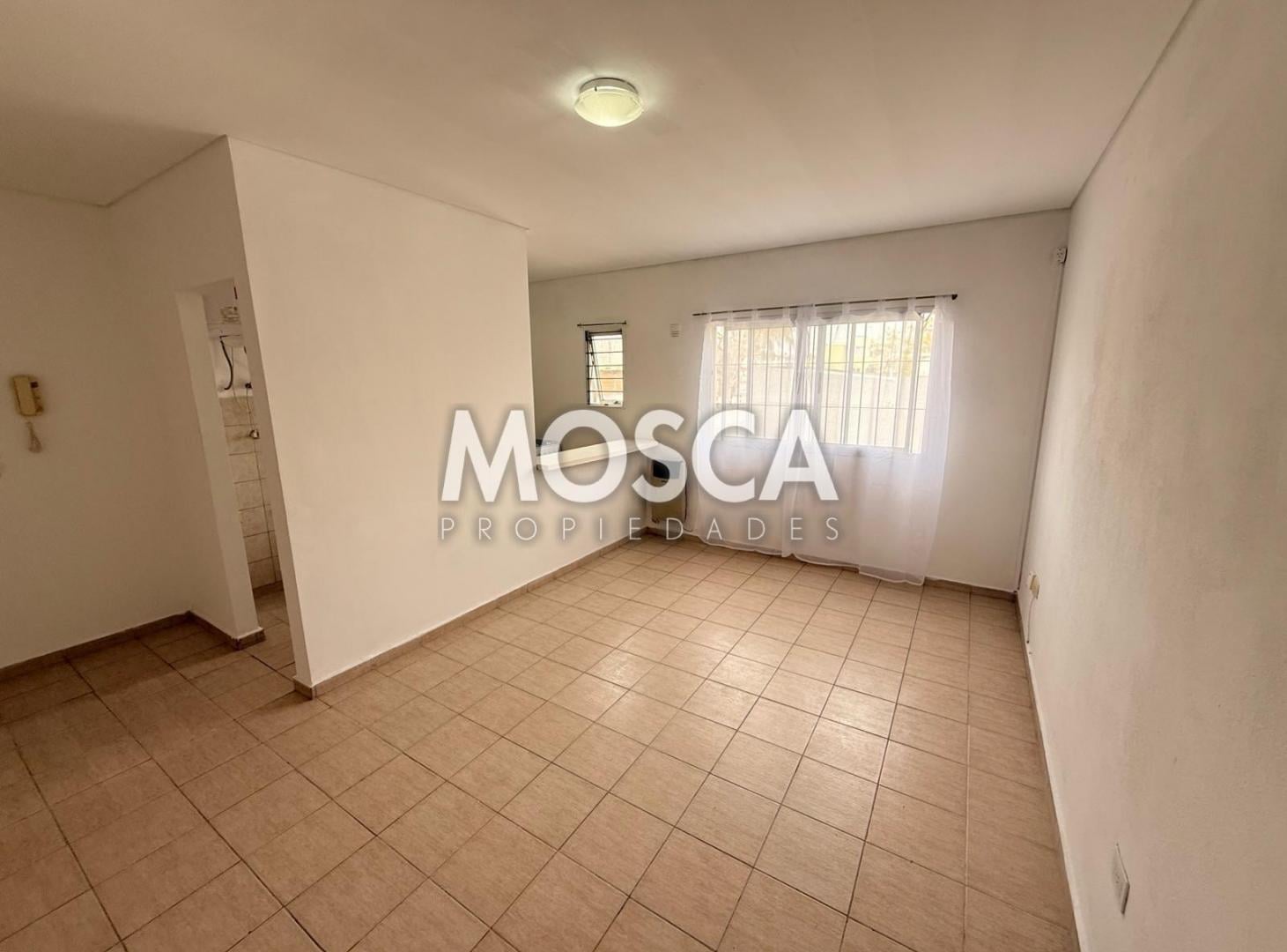 Foto de Departamento con cochera Moreno apto a credito, imagen 4