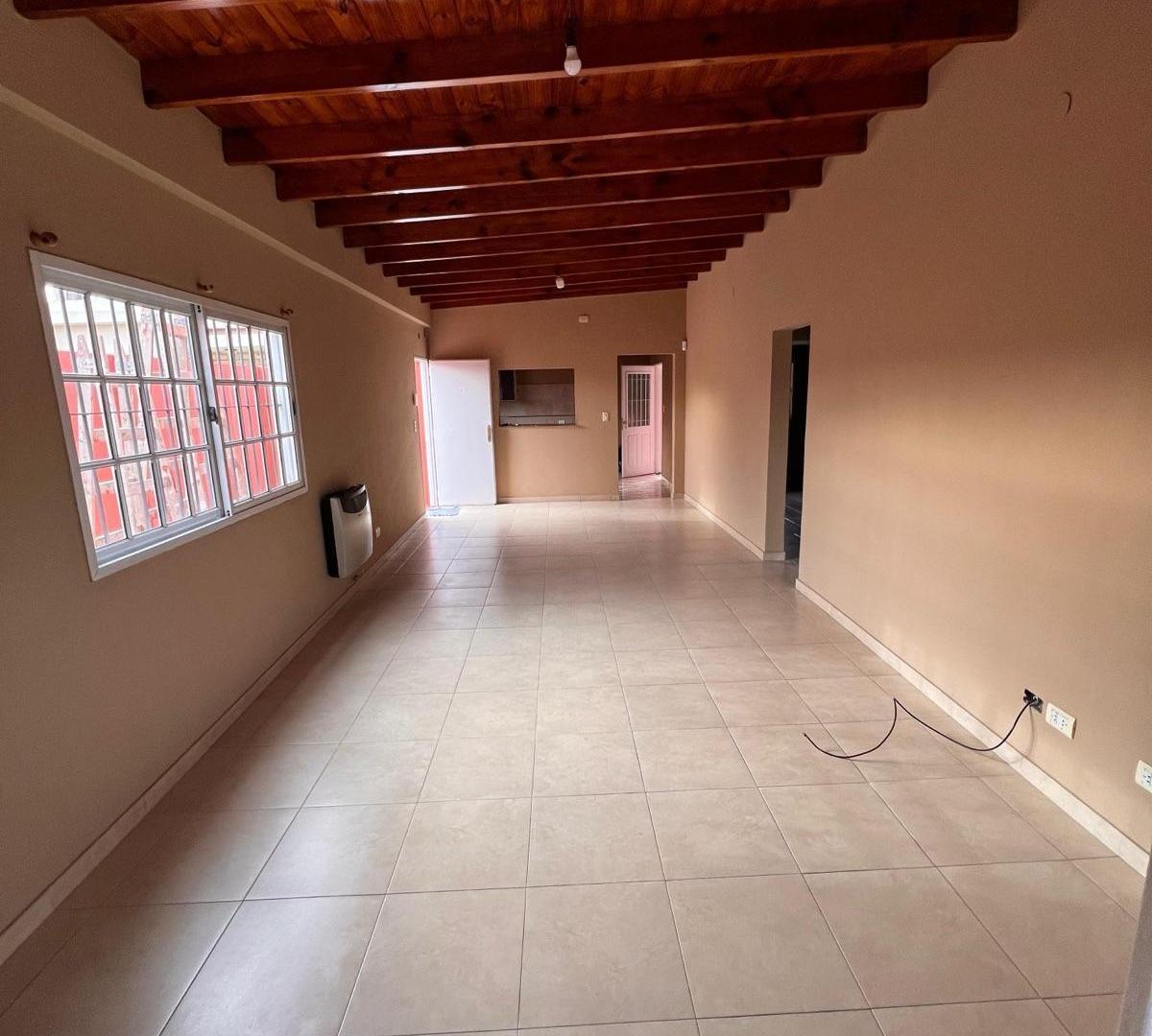 Foto de Casa departamento en venta Moreno, imagen 4