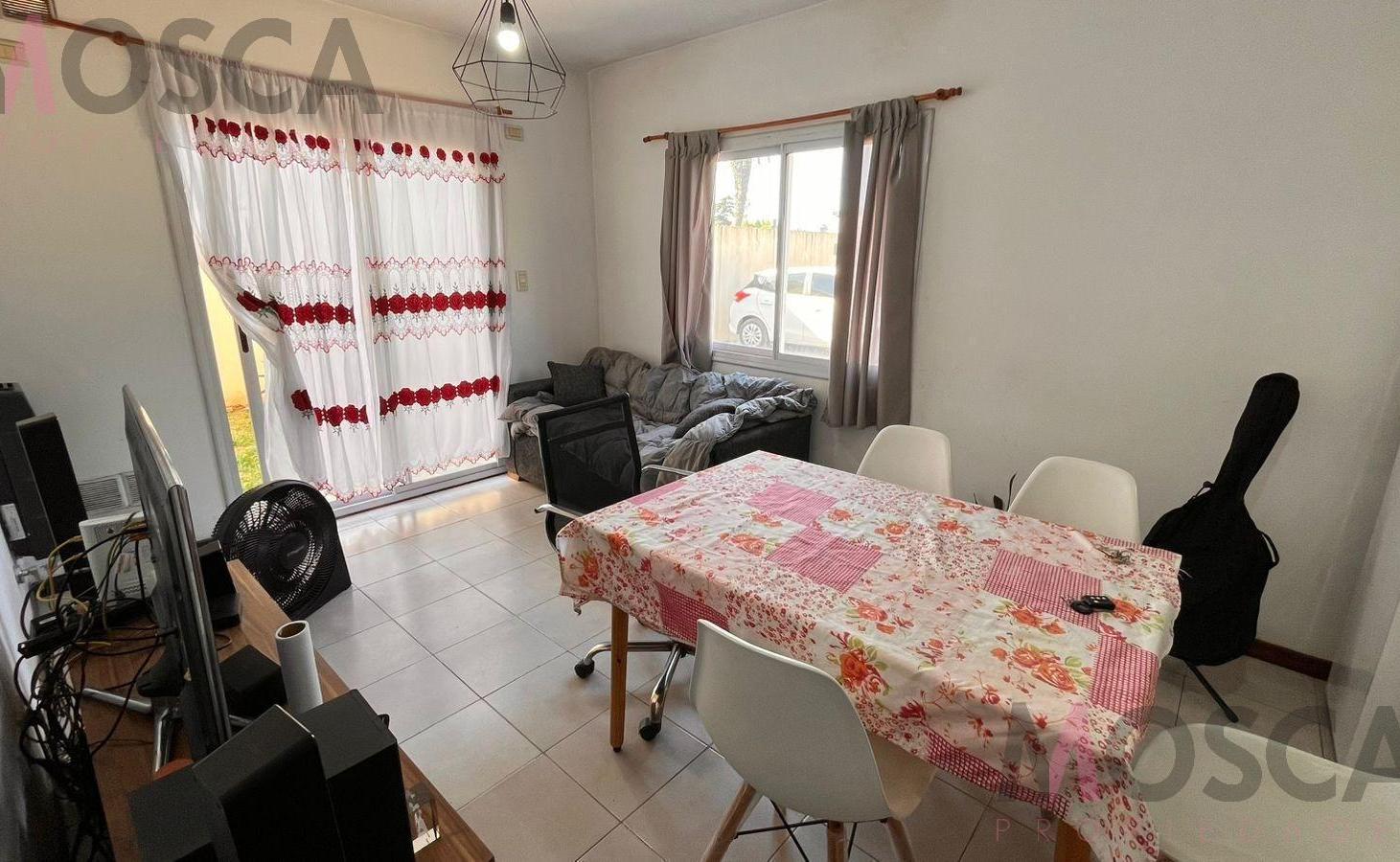 Foto de Vendo Departamento en Moreno seguridad 24 hs piscina, imagen 3